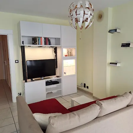 Gelijkvloers In Hartje Apartman *